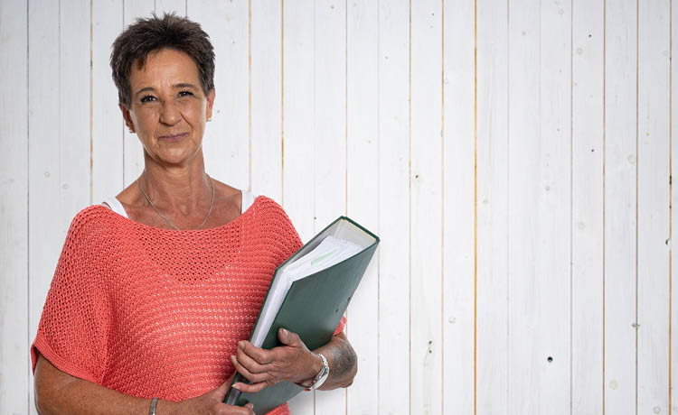 Verwaltung unterstützt Bewerbungen und Terminkoordination.